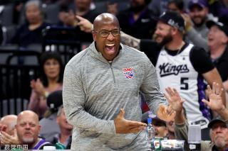 坚实基础 坚实基础