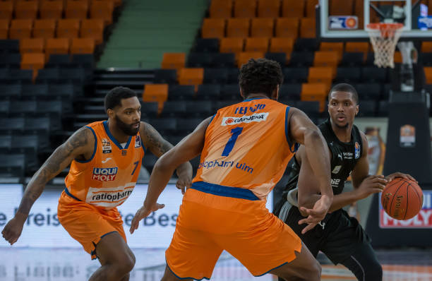 度进行了多 度进行了多