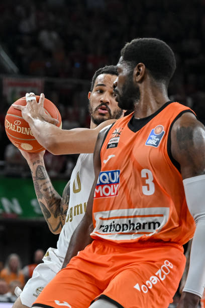 精神不仅关 精神不仅关