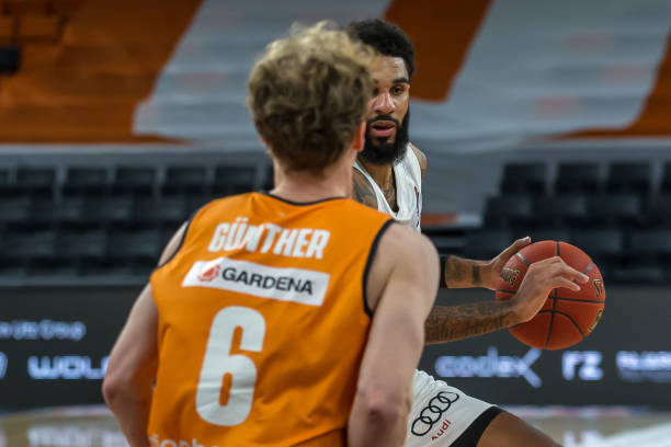 恰好也正是 恰好也正是