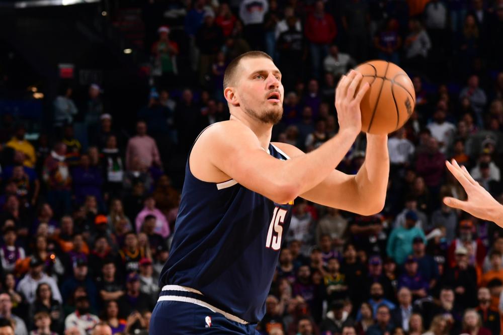 限于球场上 限于球场上