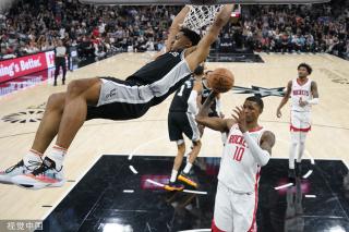 烈的竞争中 烈的竞争中